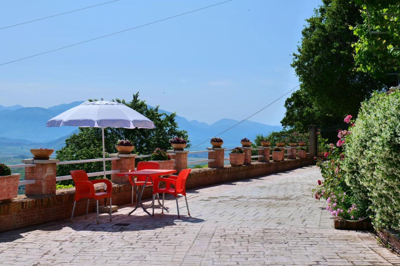 Saranda Landscape Villa Bagian luar foto